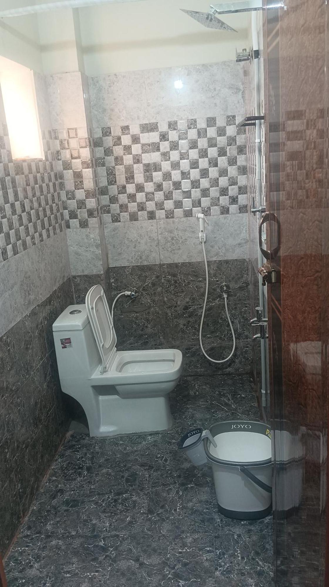 Hotel Rajali Residency à Kulithalai Extérieur photo